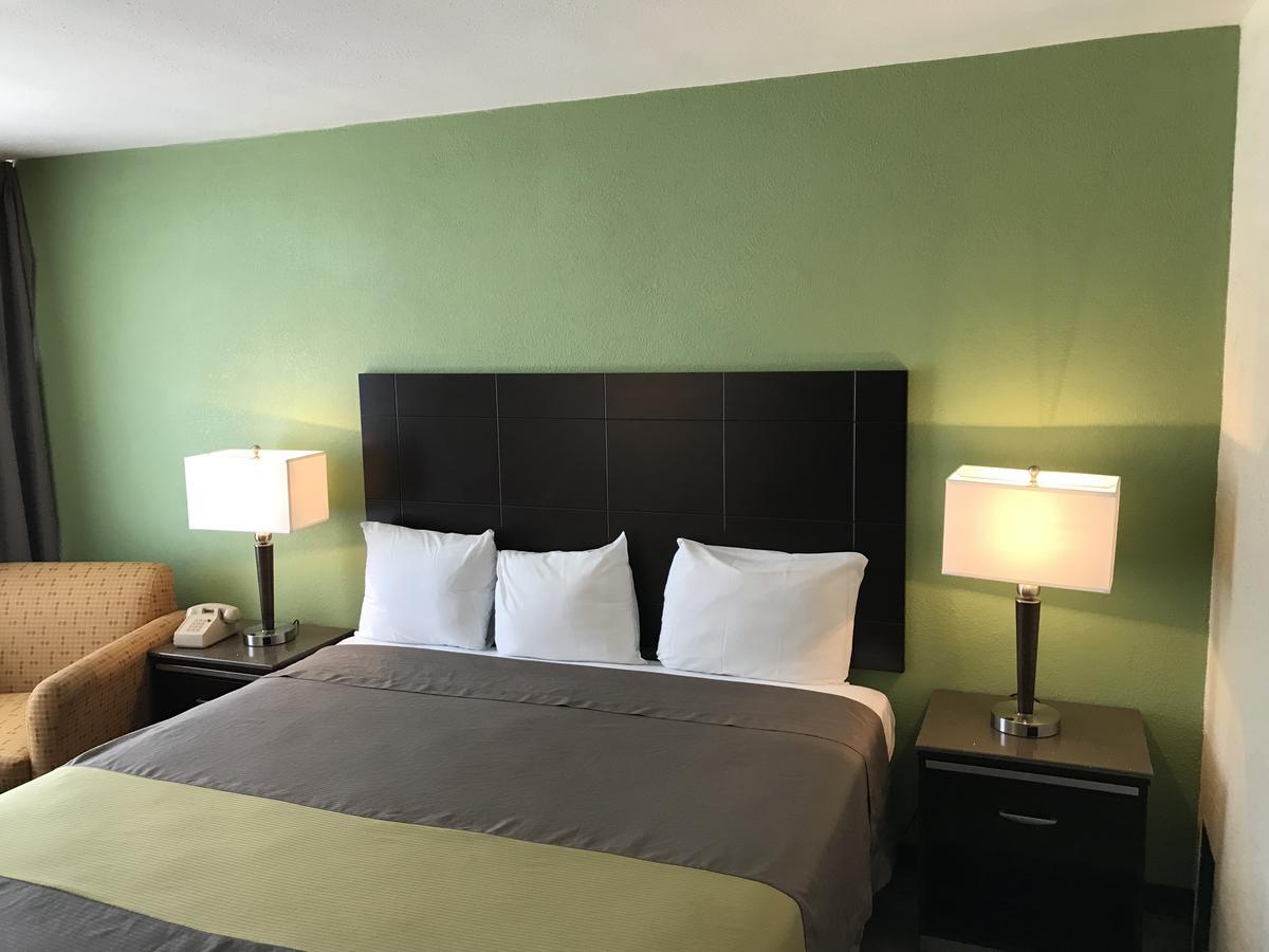 Inn Of Long Beach Bagian luar foto