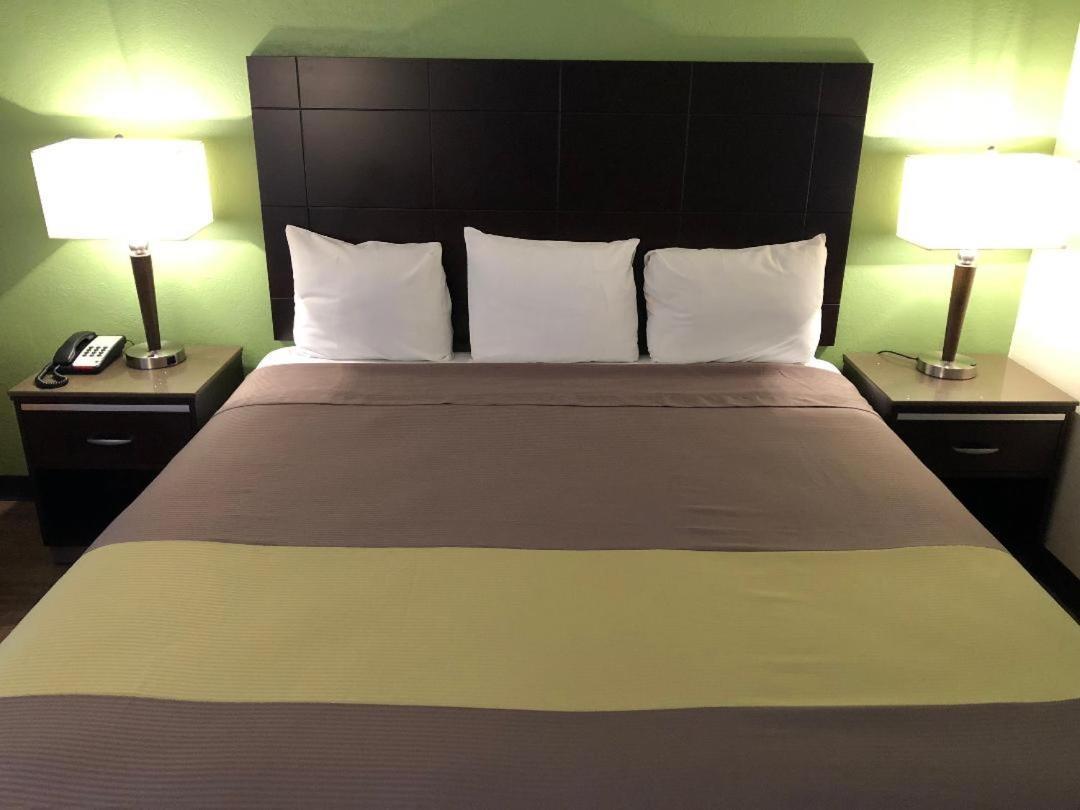 Inn Of Long Beach Bagian luar foto